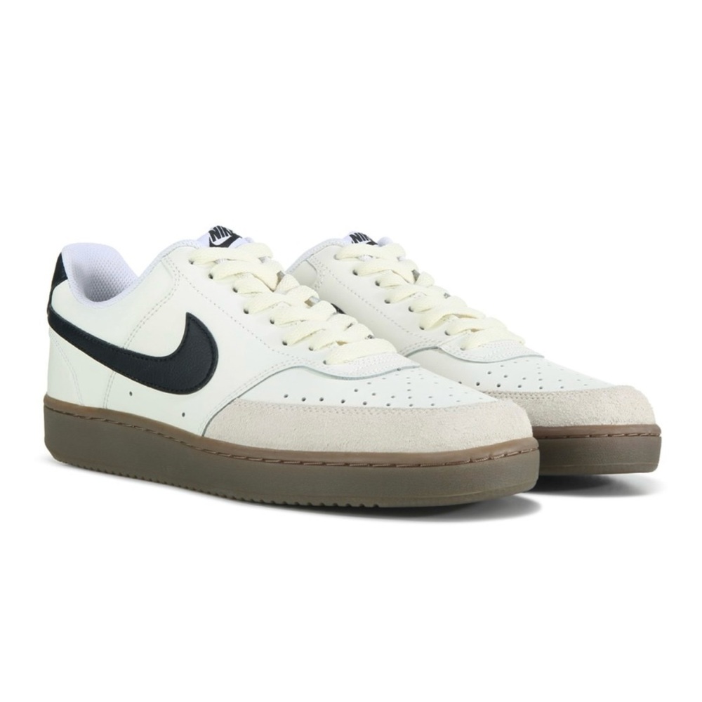 Nike Black and White Athletic Shoes with Retro Design